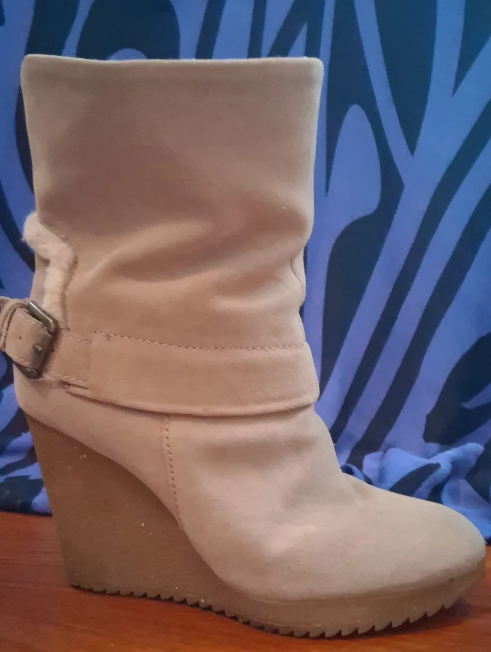 Tan Leather Wedge Booties with Cozy Lining And Side Buckle